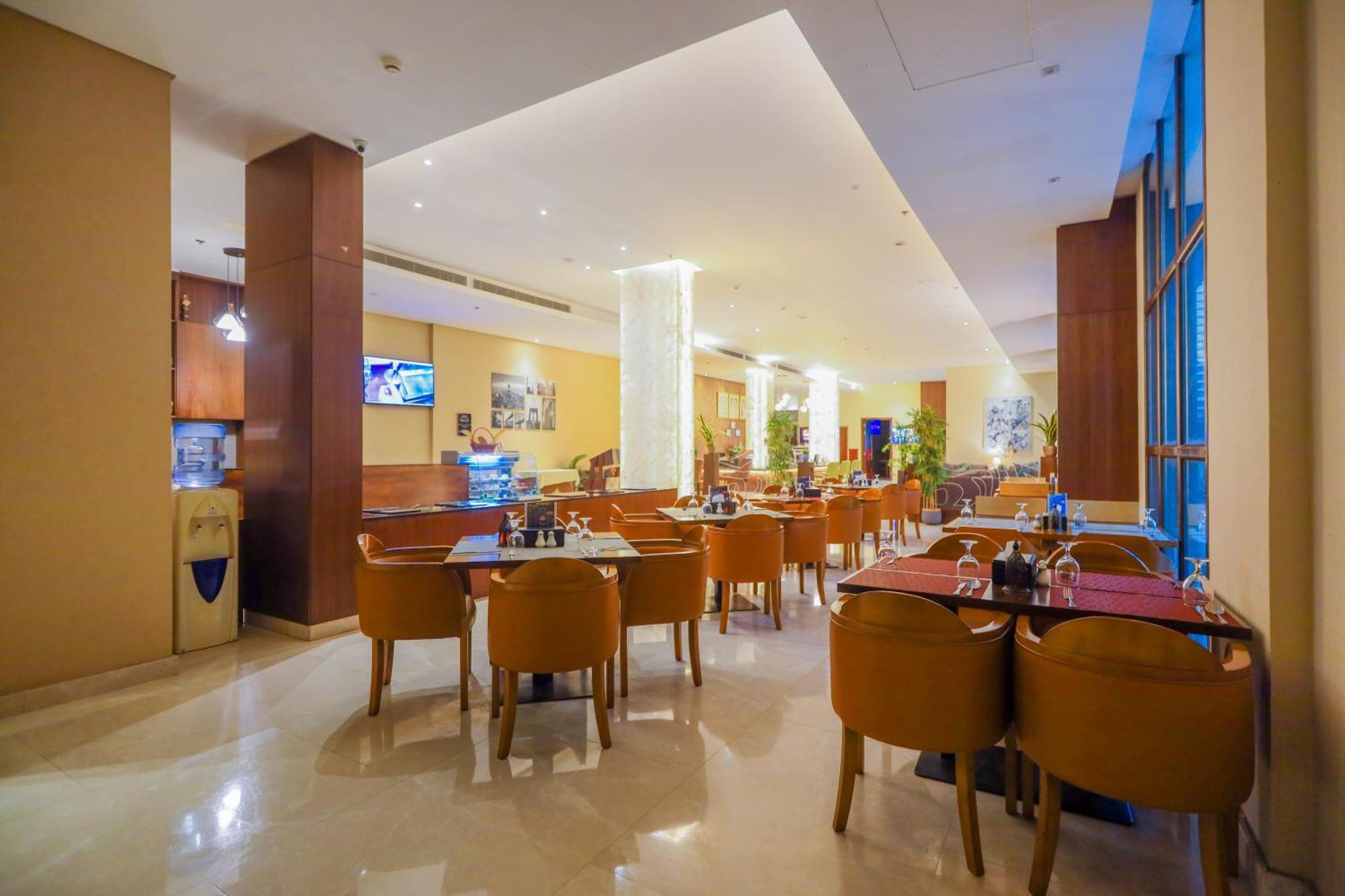 Ramee Palace Hotel Manama Eksteriør billede
